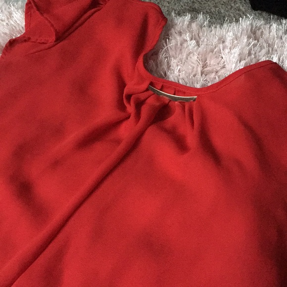 Red flowy work blouse (free with purchase) - Picture 2 of 4